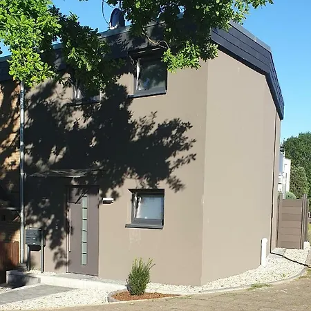 Apartmenthaus Monti * ケルン